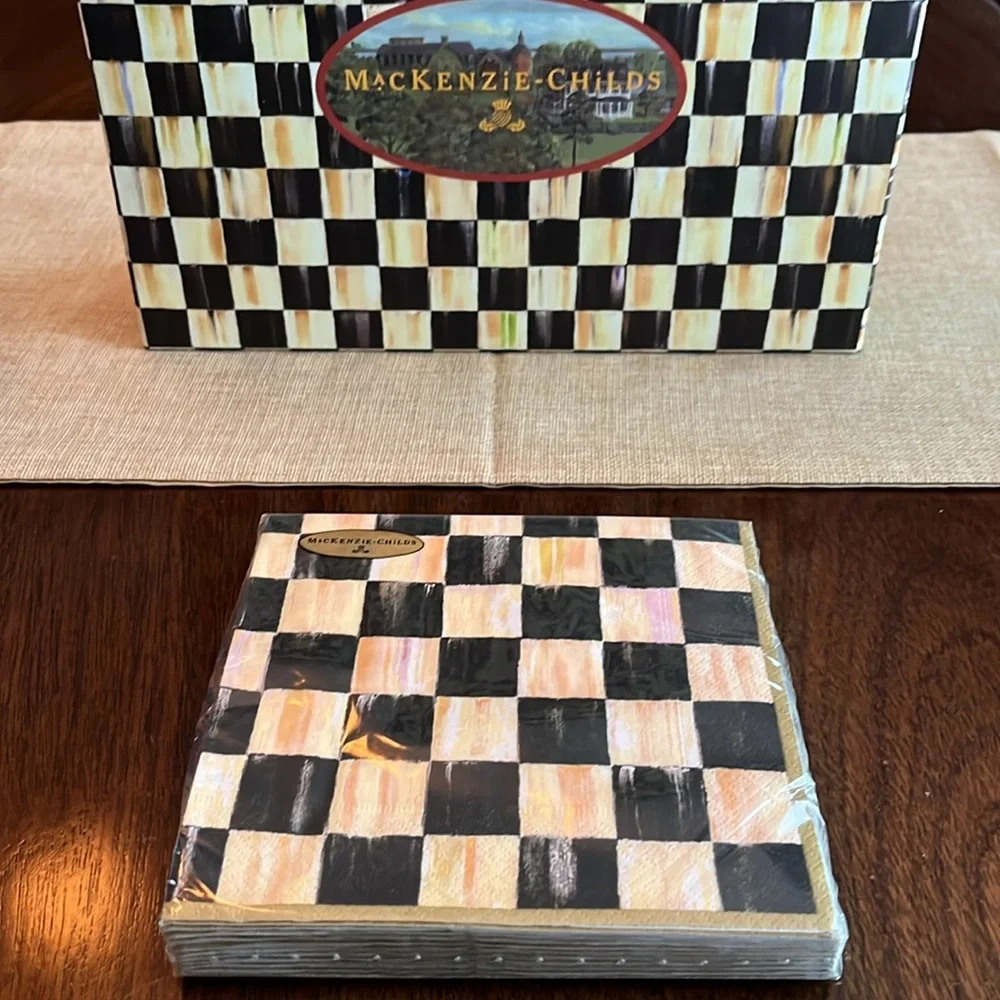 NWT Mackenzie Childs Blue Flower Market napkin holder and Courtly check napkins